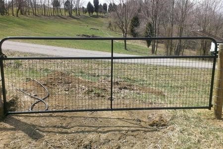 Tarter Brown Wire-Filled Agricultural Gate
