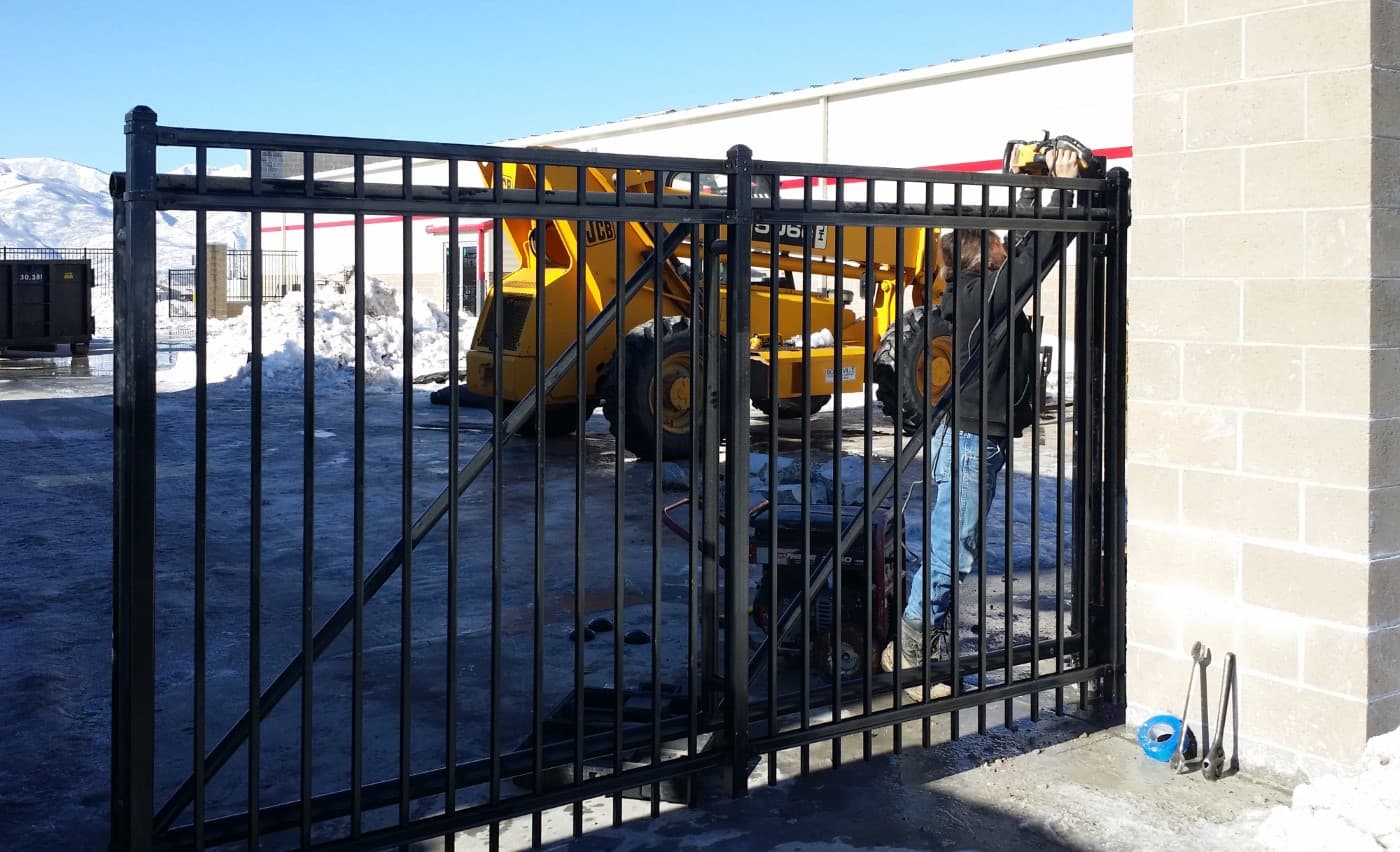 12-Foot Automatic Cantilever Gate