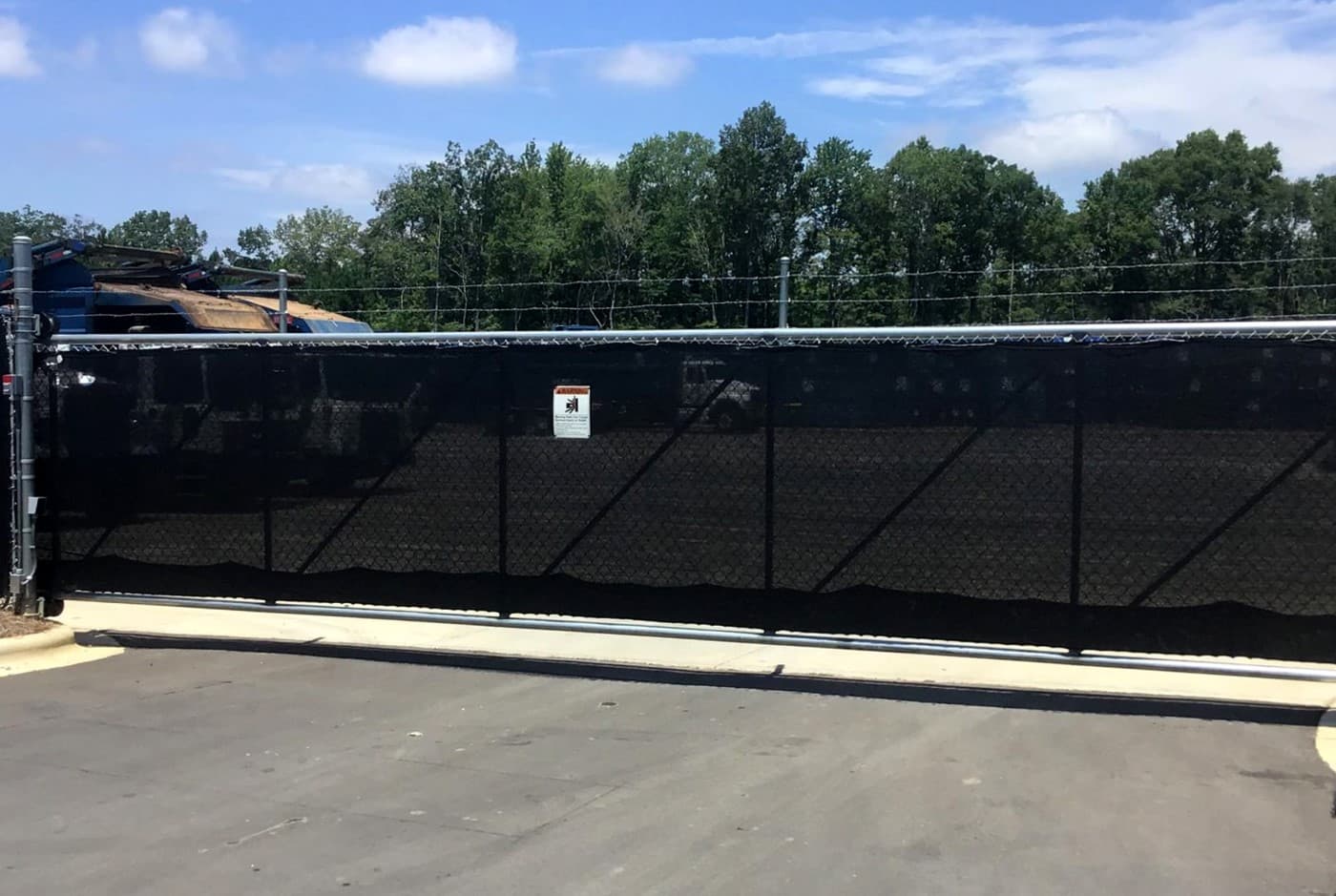 Chain Link Gate with Black Windscreen