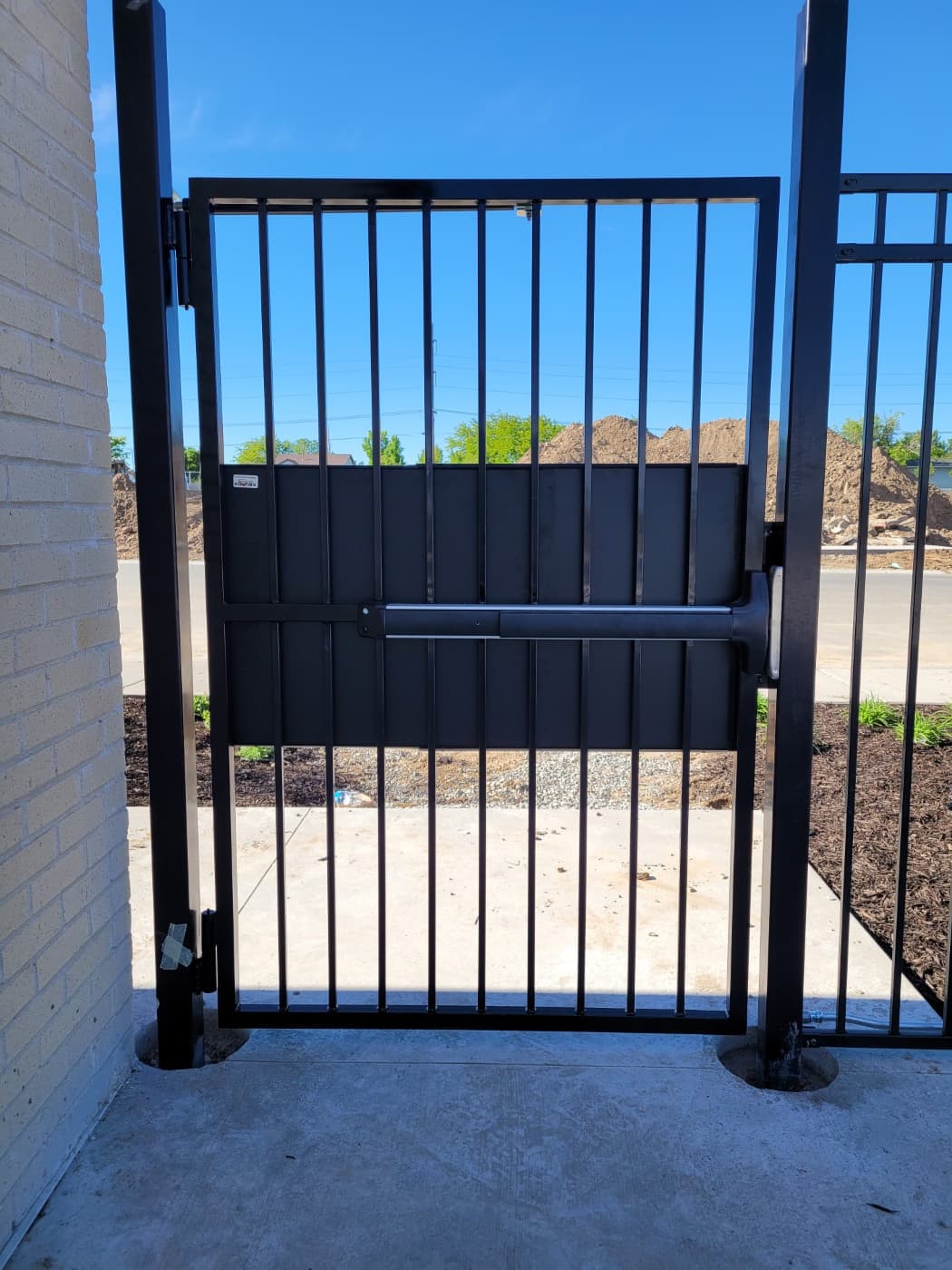 4-Foot Pool Egress Gate