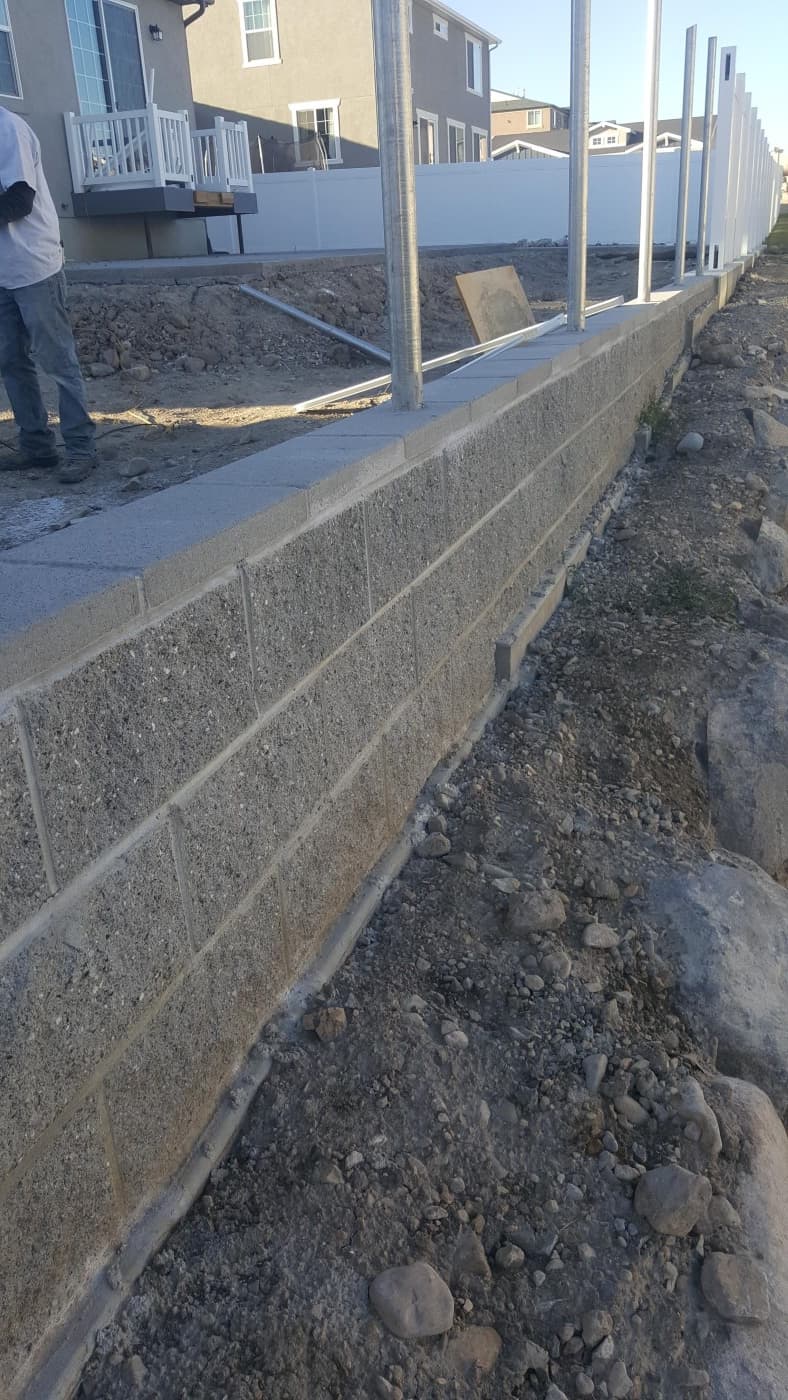 Grey Split Retaining Wall