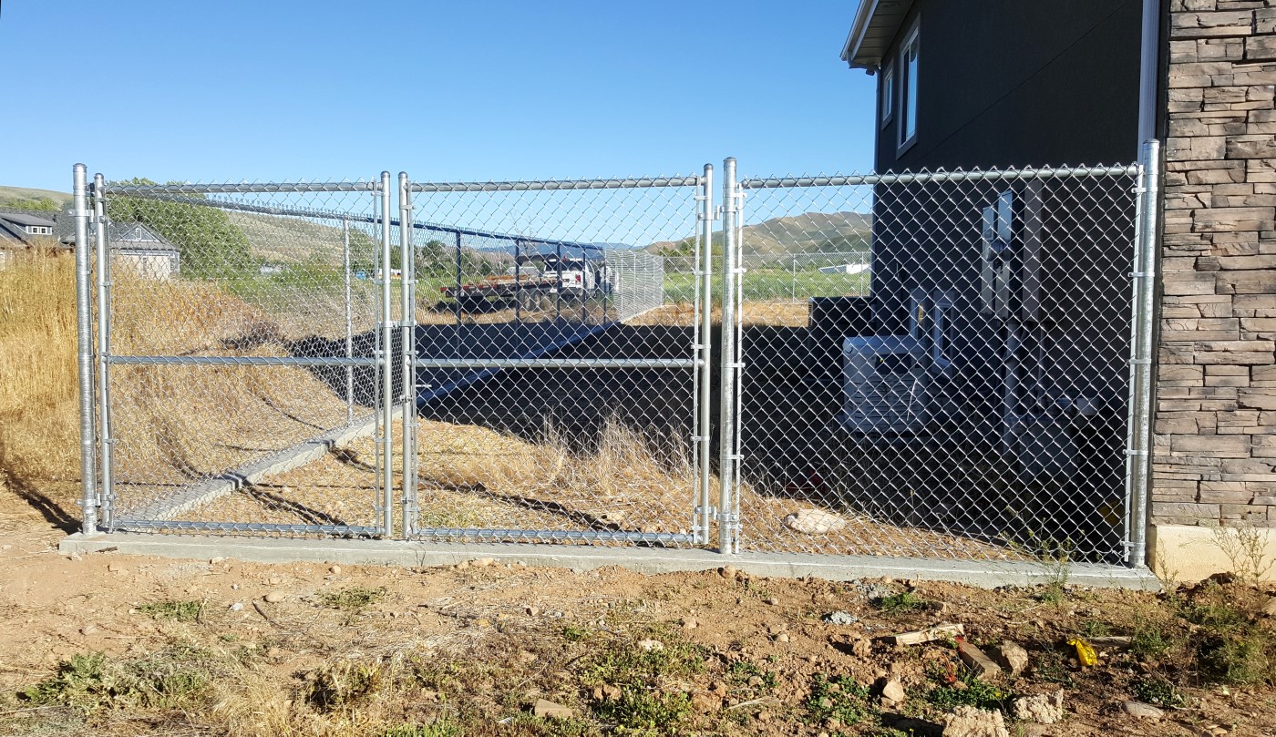 10-Foot Chain Link Double Galvanized Gate