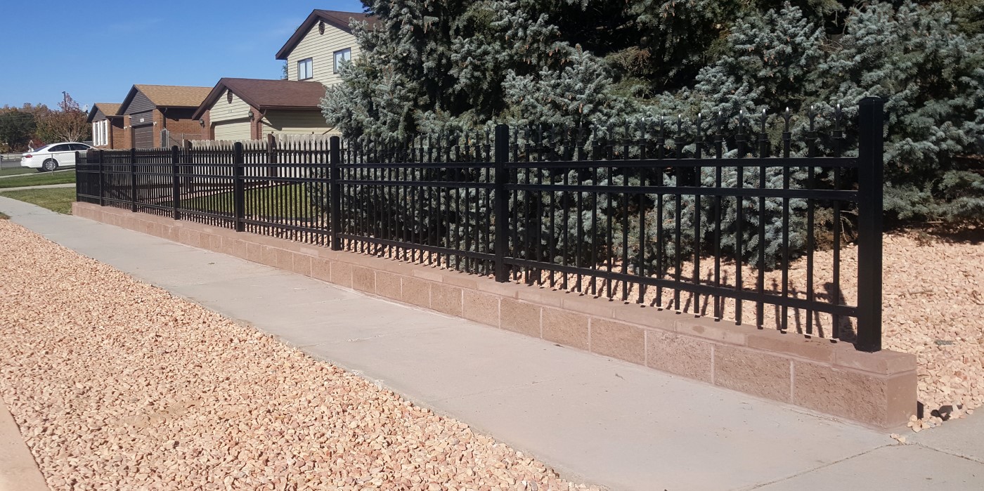 Classic Ornamental Fence with Fleur-de-Lis