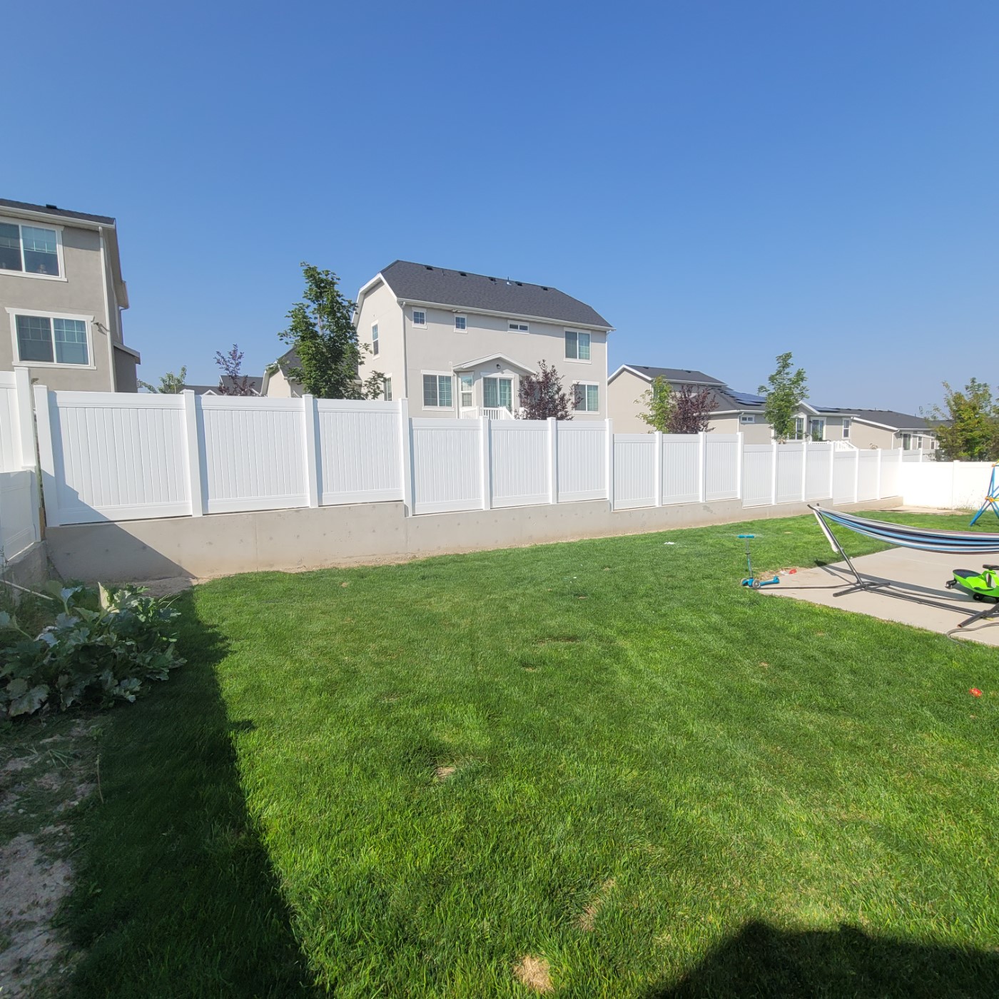 Retaining Wall with Decorative Finish